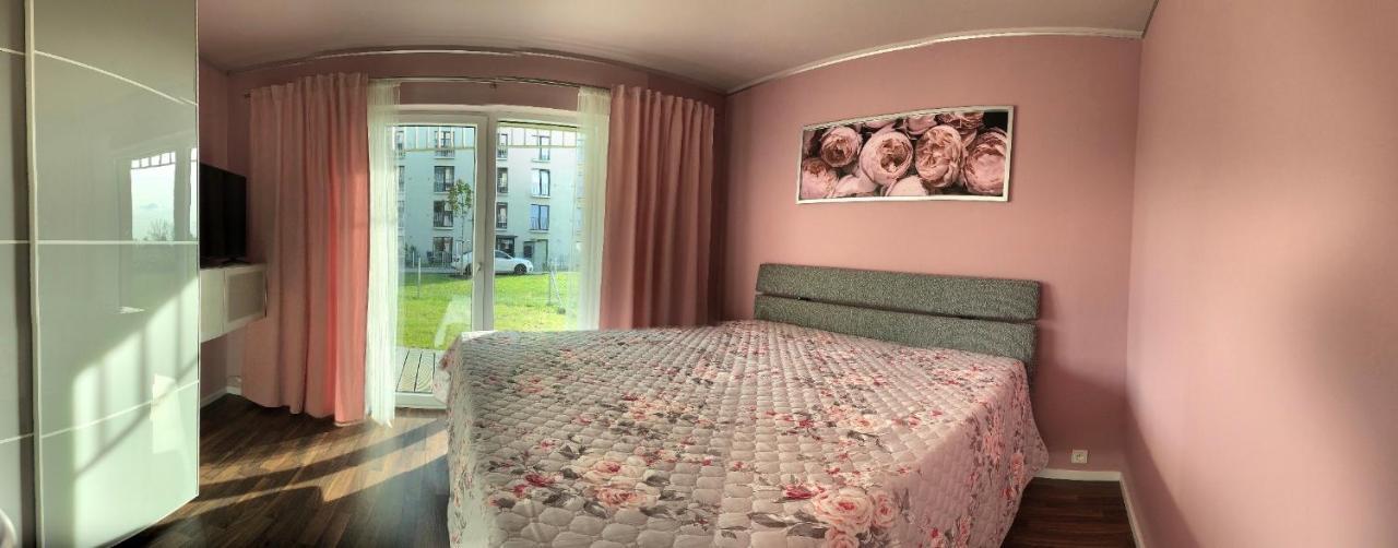 Krejcarek Garden Apartment Прага Екстер'єр фото