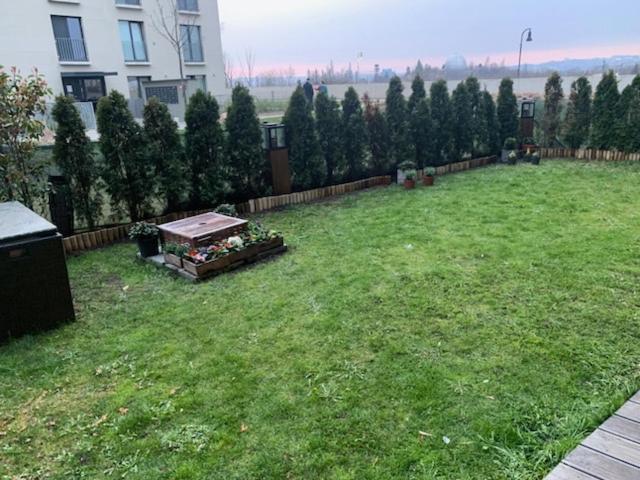 Krejcarek Garden Apartment Прага Екстер'єр фото
